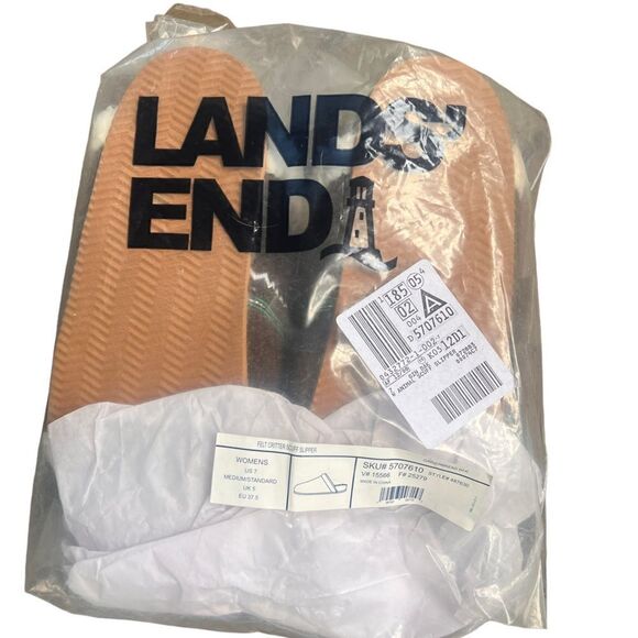 Lands End Women’s Felt Critter Gingerbread Slippers NWT 7 - Picture 3 of 4